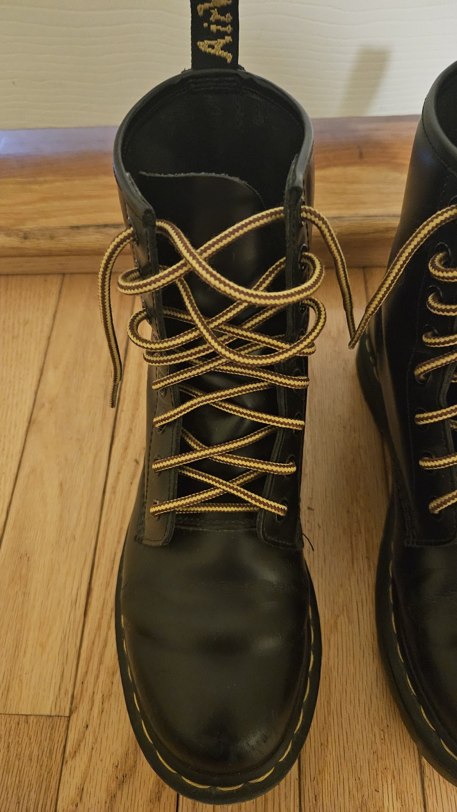 Dr. Martens 1460 Women’s Black Smooth Leather Lace Up Boots