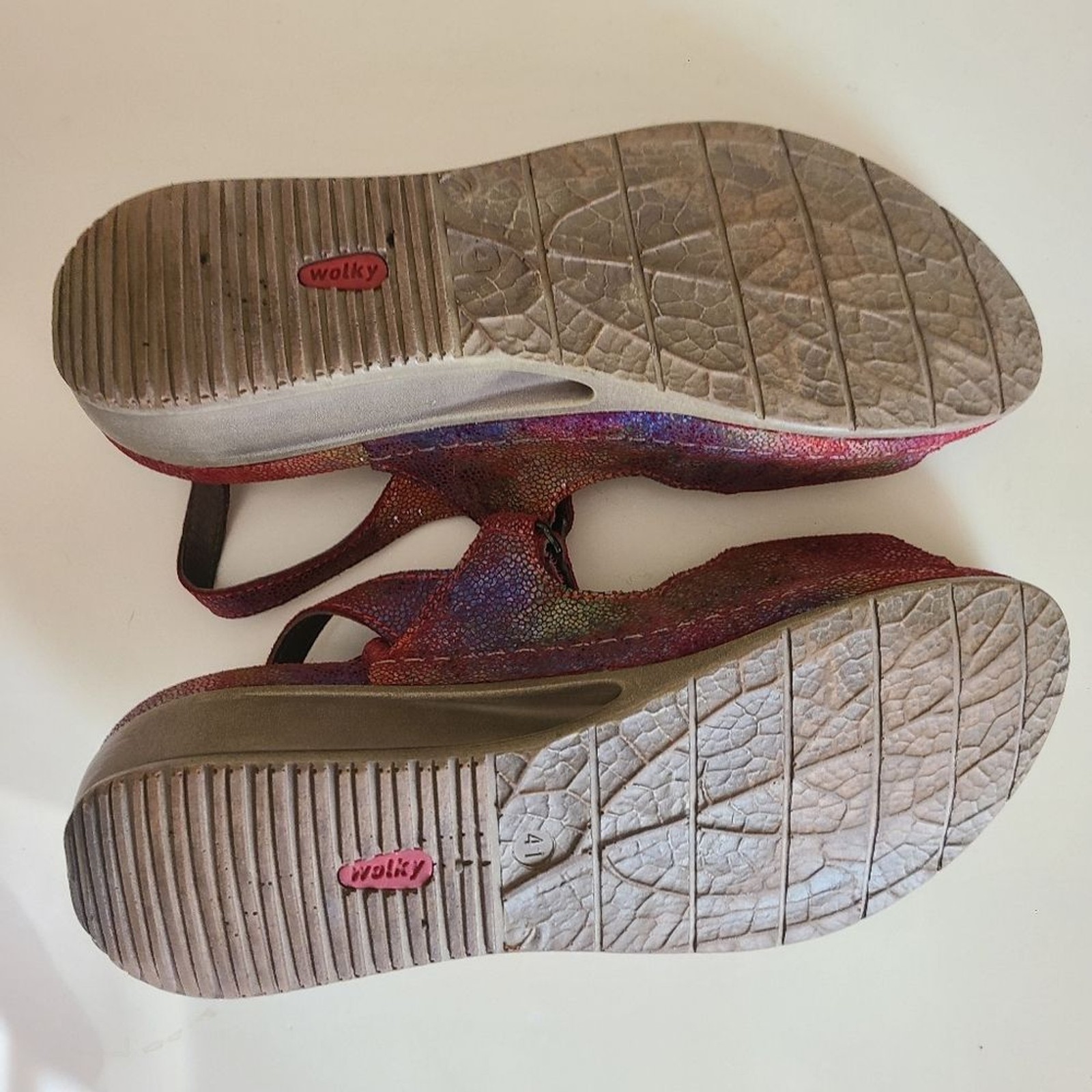 wolky strappy sandals fantasy red multicolor hook & loop size 41 (9-10)