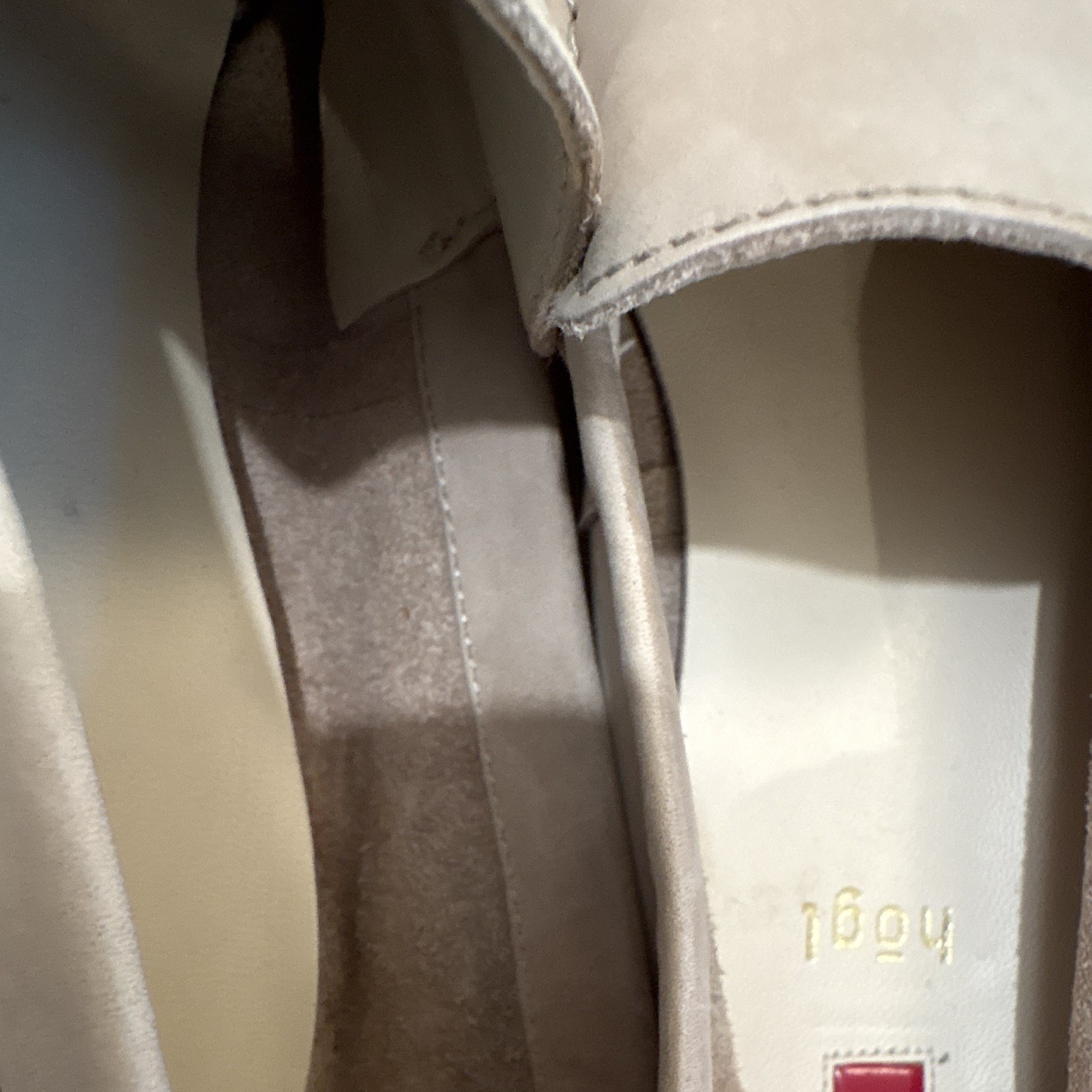 Högl Women’s Beige Leather Loafer Flats Slip-On Round Toe Logo US 8