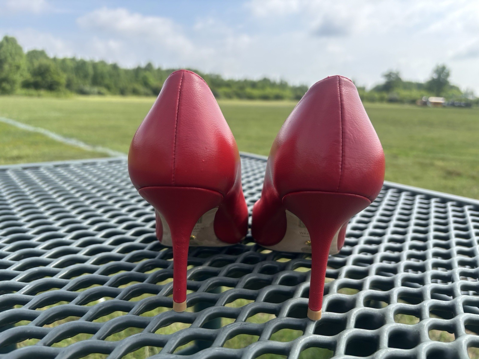Stuart Weitzman STUART CAPSIZE 85 Pump Size 7.5B Red Brushed SILVER MSP$495