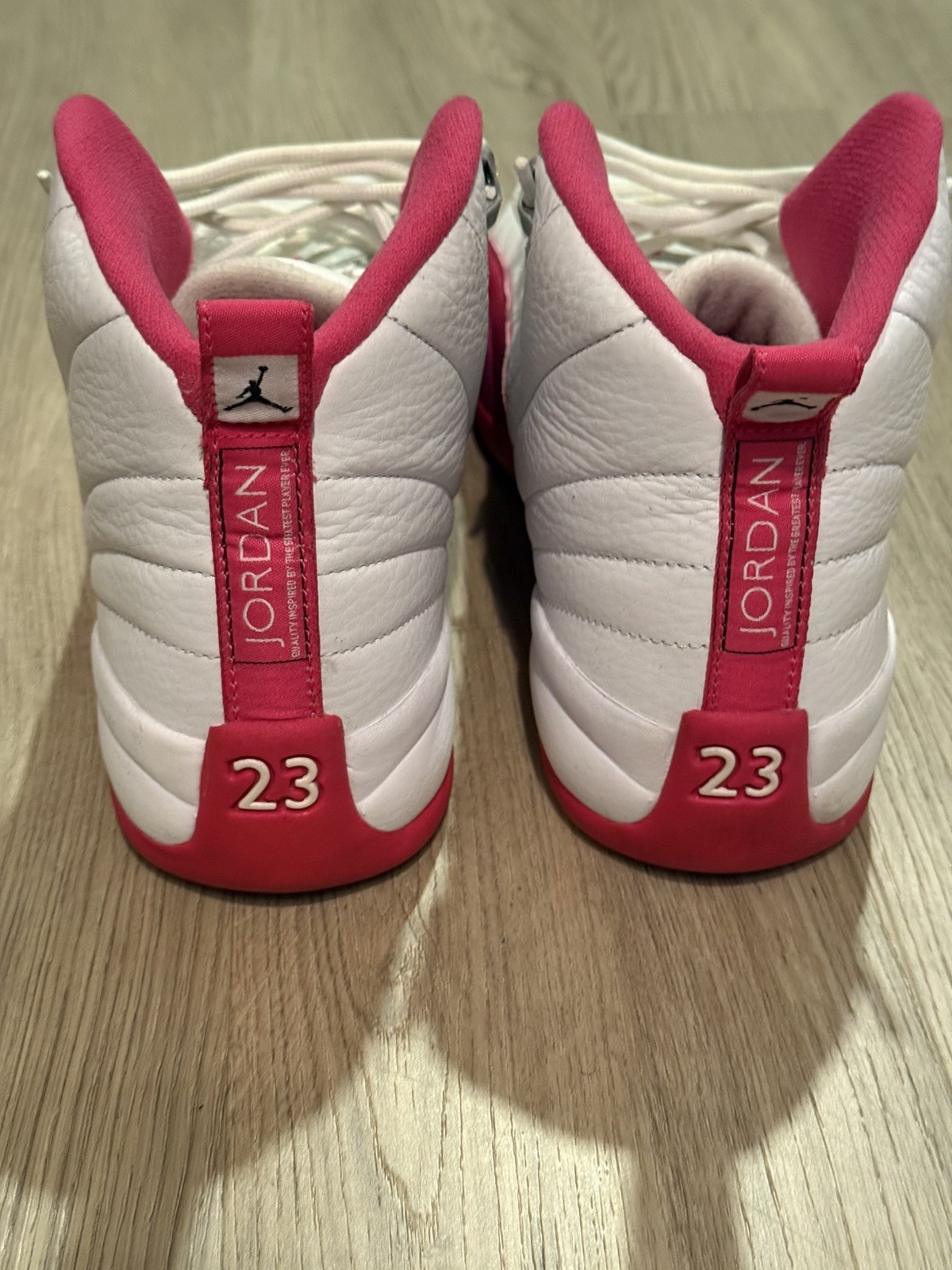 Nike Air Jordan AJ12 Vivid Pink Metallic Silver Shoes 510815-109 Size 8.5