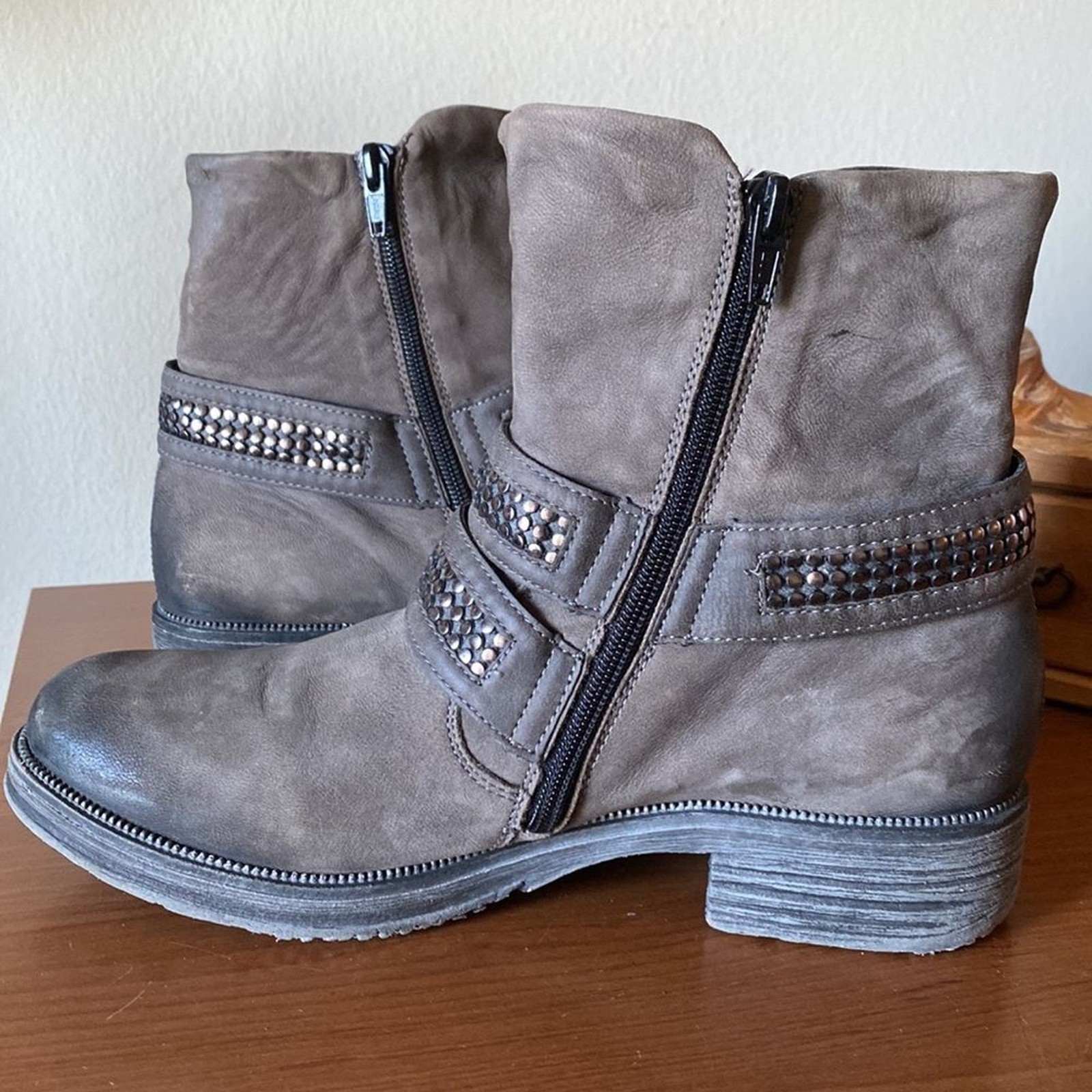 Remonte Women’s Nalani Boot 8.5 Brown incredible quality hard to find
