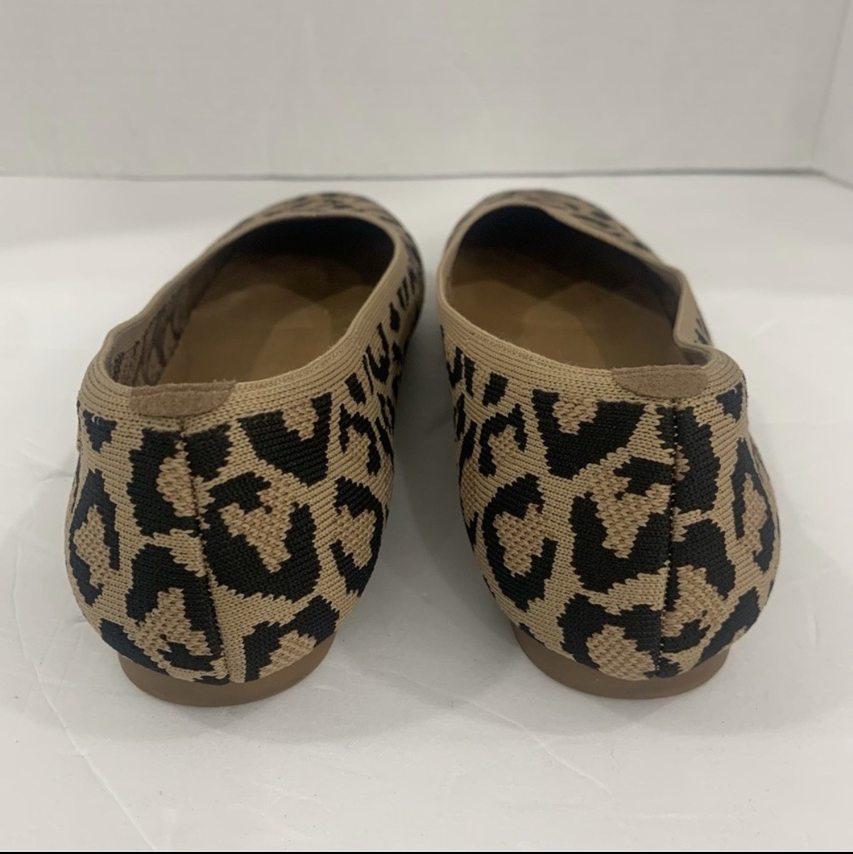 VIVAIA Margot 2.0 Square Toe V-cut Flats Dark Leopard Size 40 US 9 Comfort