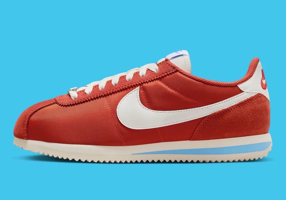 Nike Cortez Picante Red White Lace Up Casual Sneakers DZ2795-601 Women’s Sizes