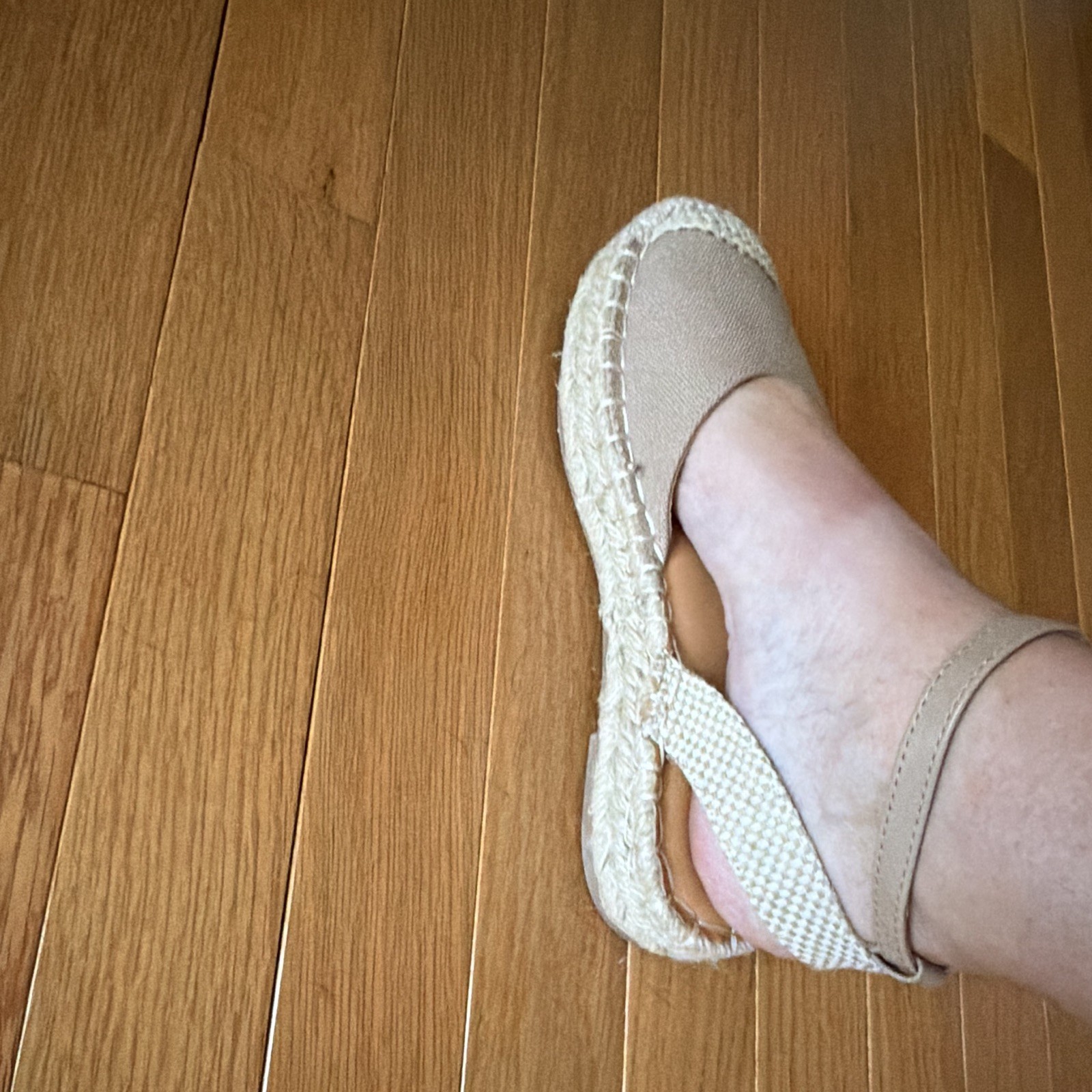 Time And Tru Women’s Beige Canvas Espadrille Sandals Ankle Strap Buckle 7.5