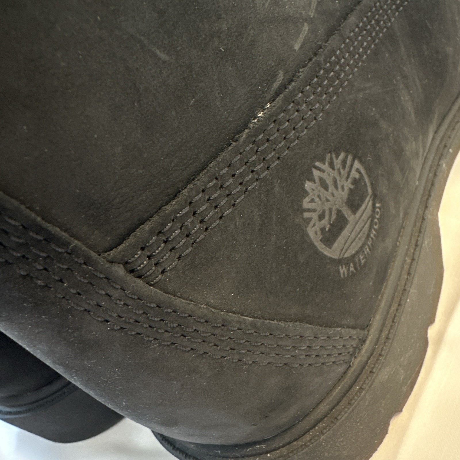 Timberland Women’s Linden Woods 6-Inch Waterproof Boots Black Nubuck Size 9 New