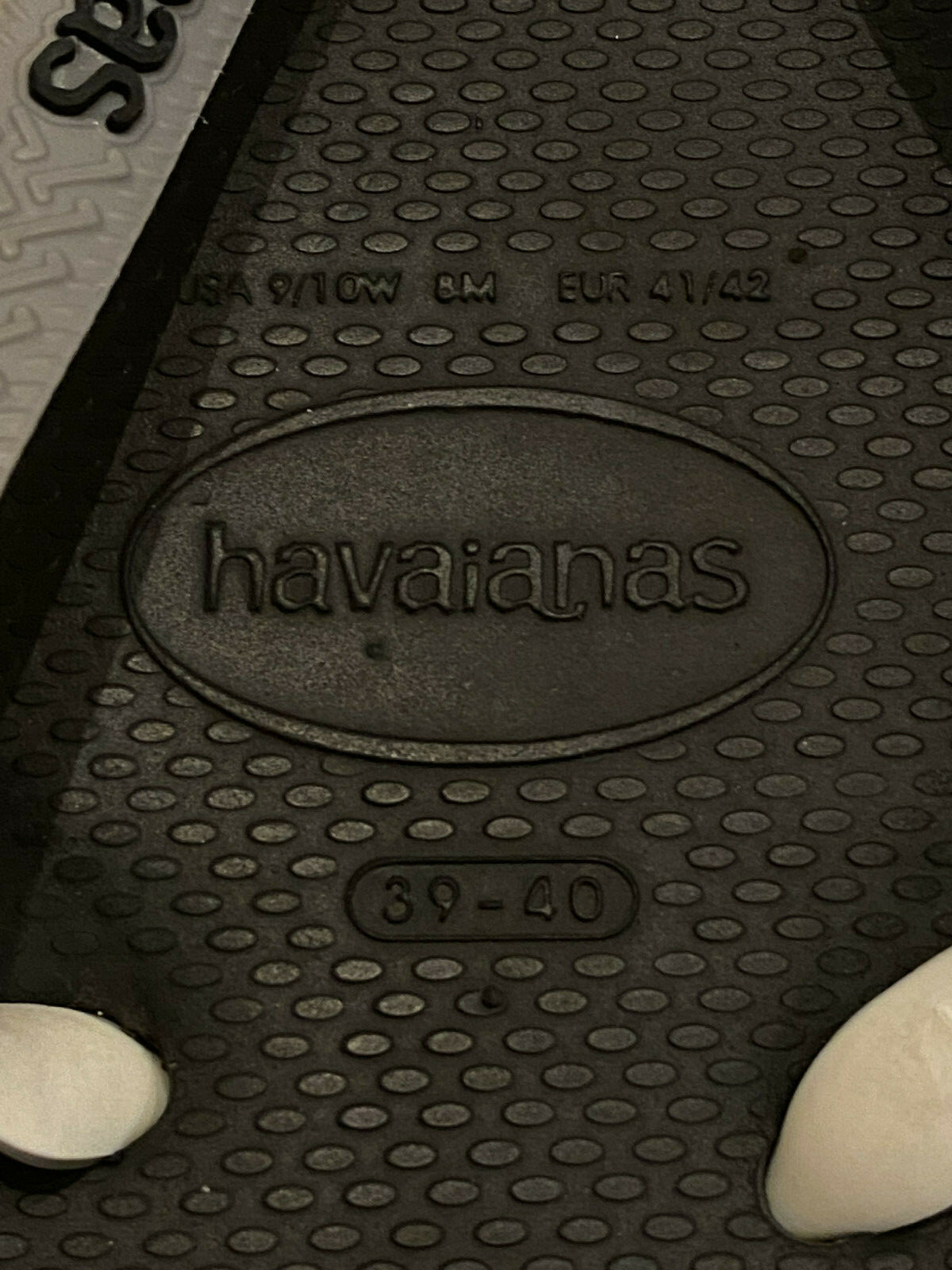 Womens Havaianas Black & Silver Grey 39-40 Flip Flops USA 9/10W 8M EUR 41/42 EUC