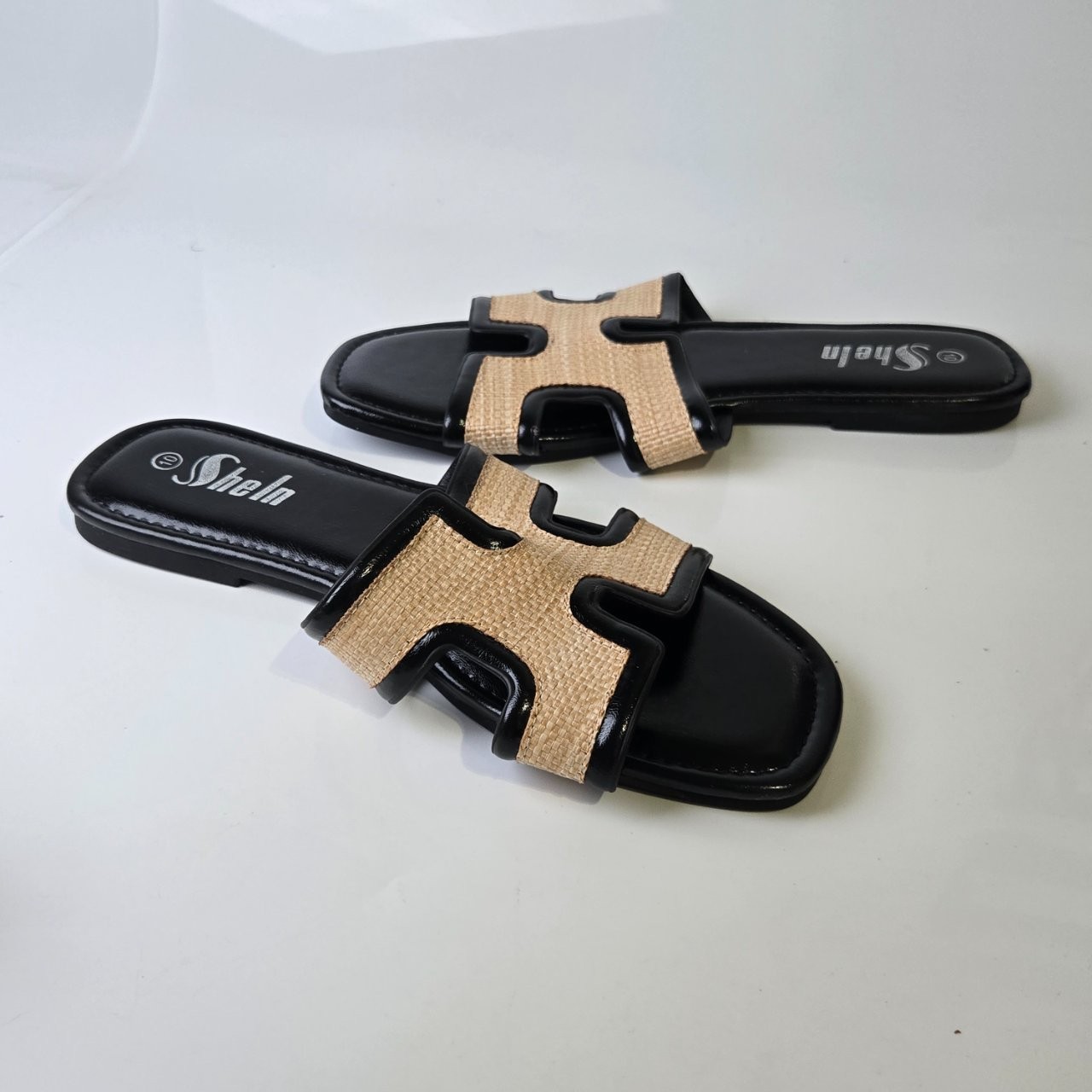 SheIn Black / Beige Straw Sandals US Size 10