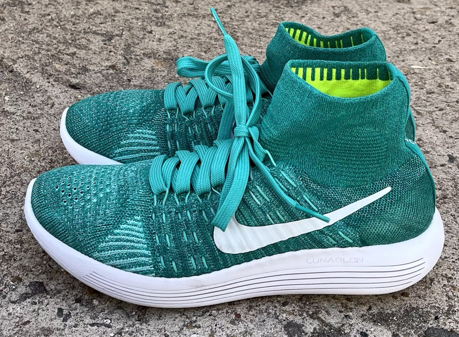 Nike Lunar Epic Flyknit High Top 818677-101 WOMENS 8 Running Shoes Clear Jade