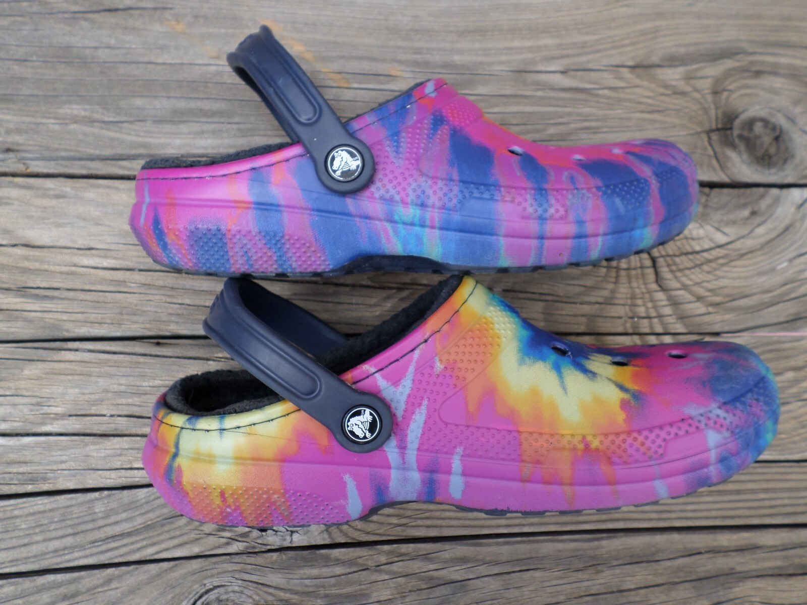 Crocs Tie Dye Fleece Lined Clogs Women’s 10- Men’s 8