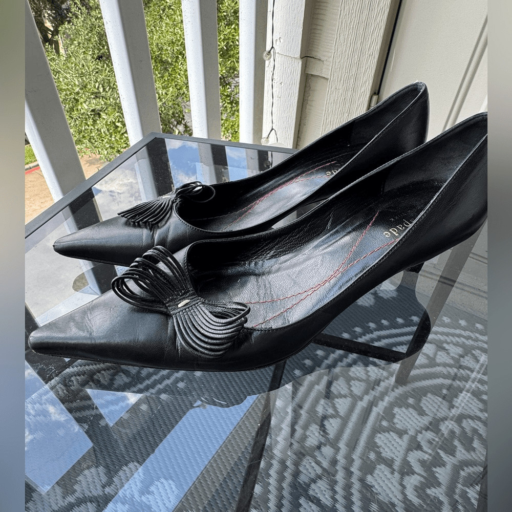 Kate Spade Kitten Heels Pointed Toe Black Leather Bow Sz 7B Made in Italy