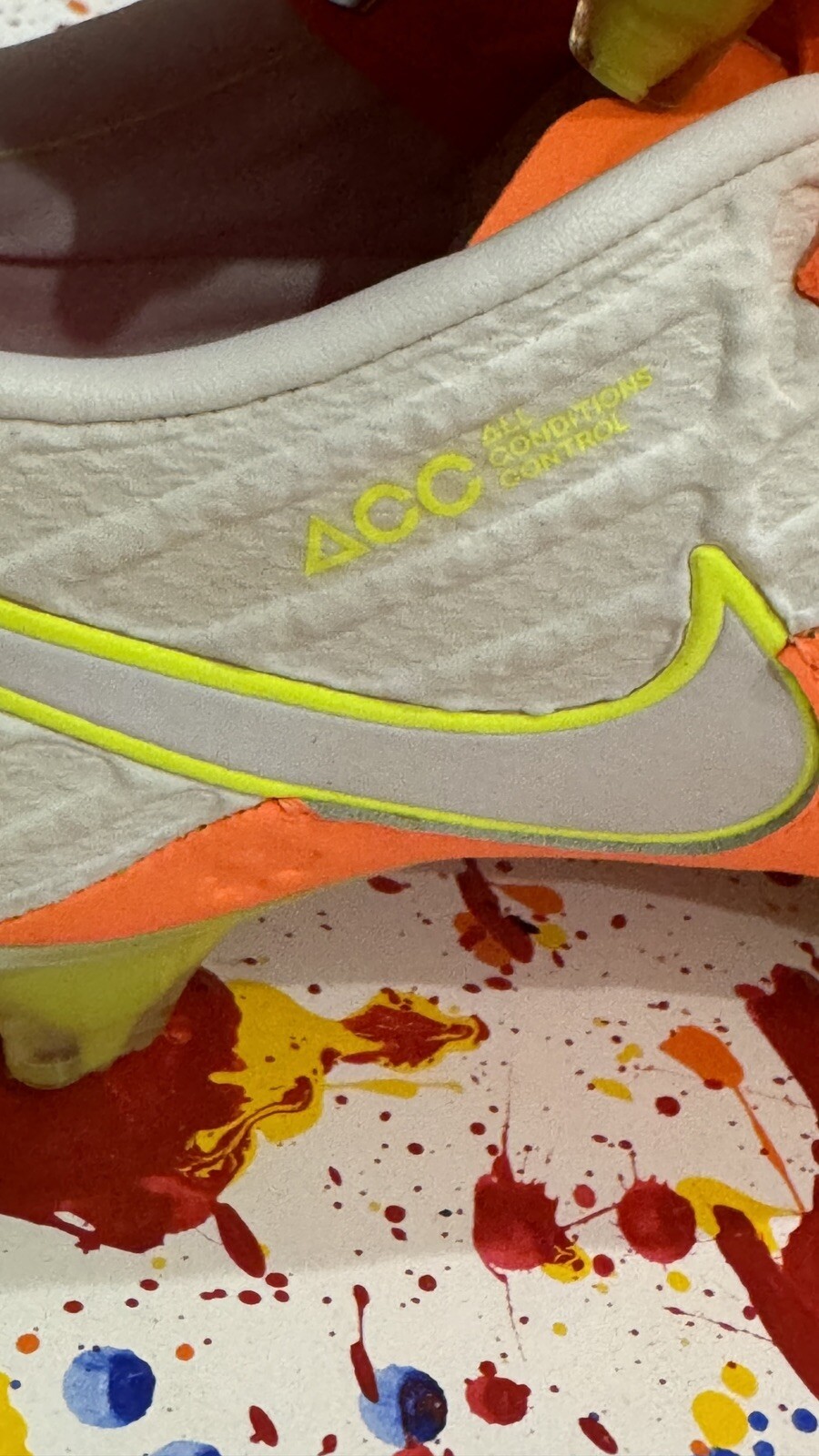 NIKE WOMENS TIEMPO LEGEND VI ORANGE VOLT SG-PRO SZ 8.5 827248-818