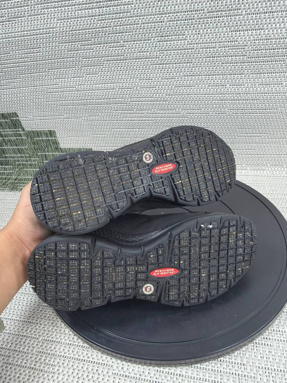 Skechers Shoes Womens Size 9 Leslie Arch Fit Alloy Toe Work Black Slip Resistant