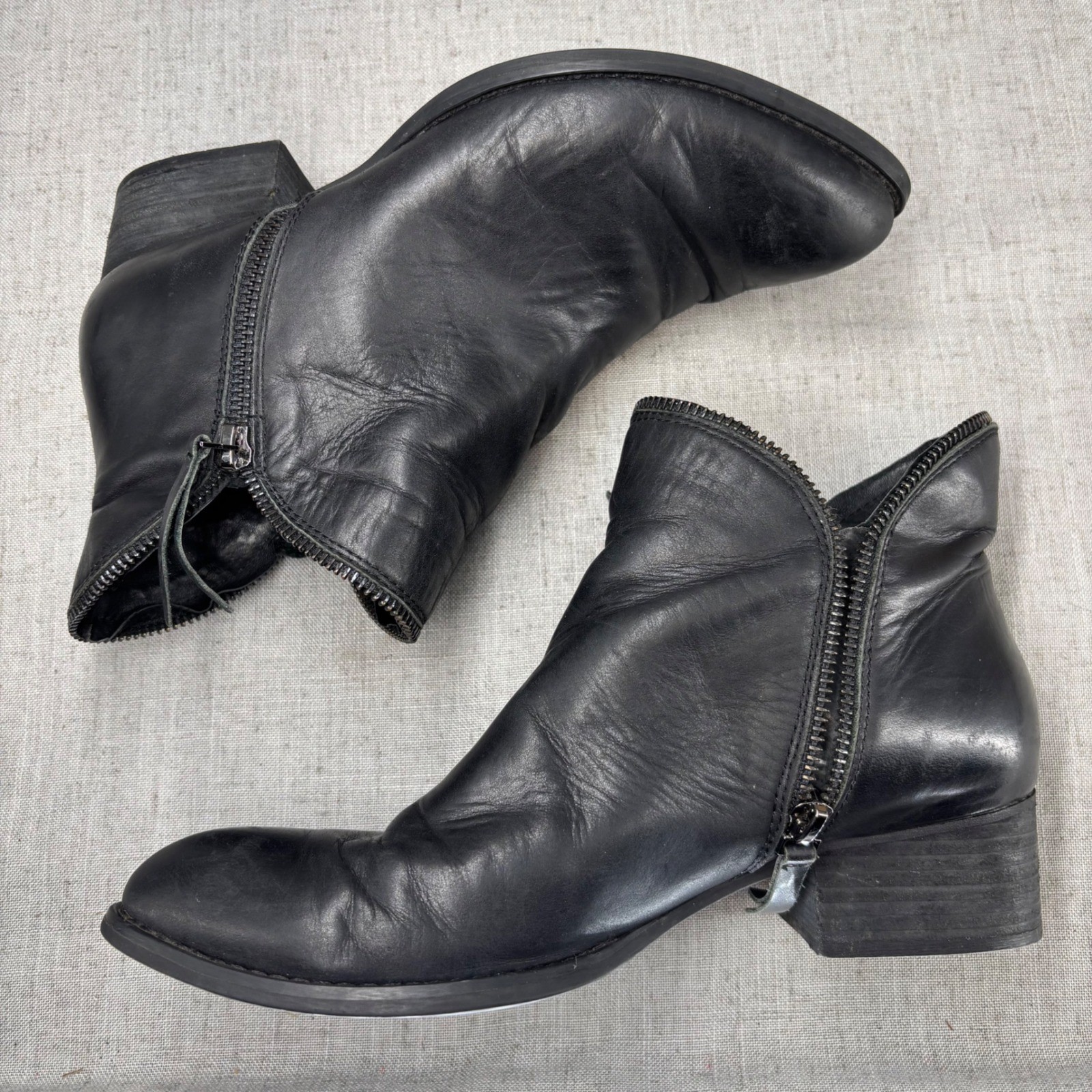Jeffrey Campbell Crockett Booties Black Leather Zipper Distressed Women’s 7.5