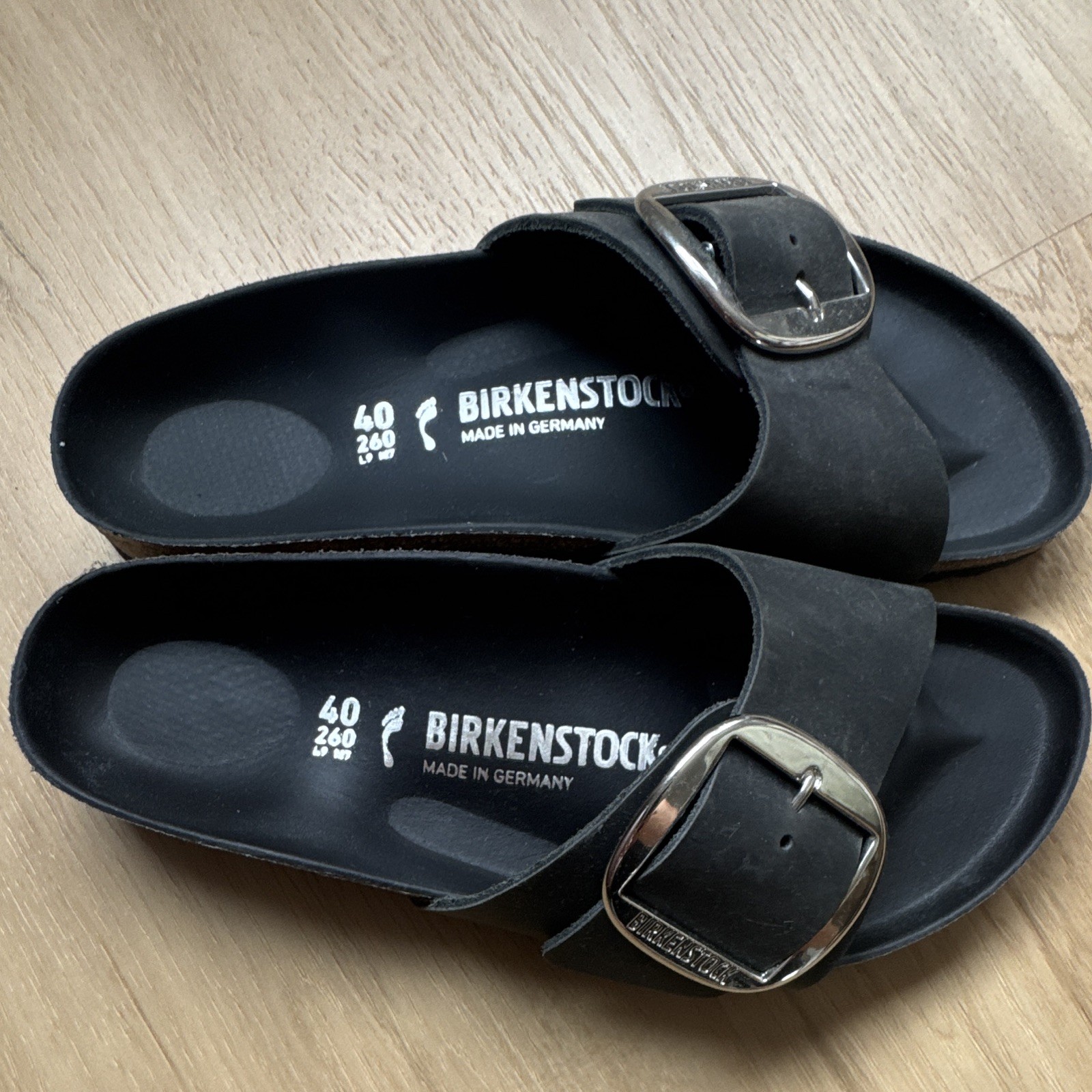 Birkenstock Women’s Black Leather Slide Sandals EU 40/US 9 Buckle Germany