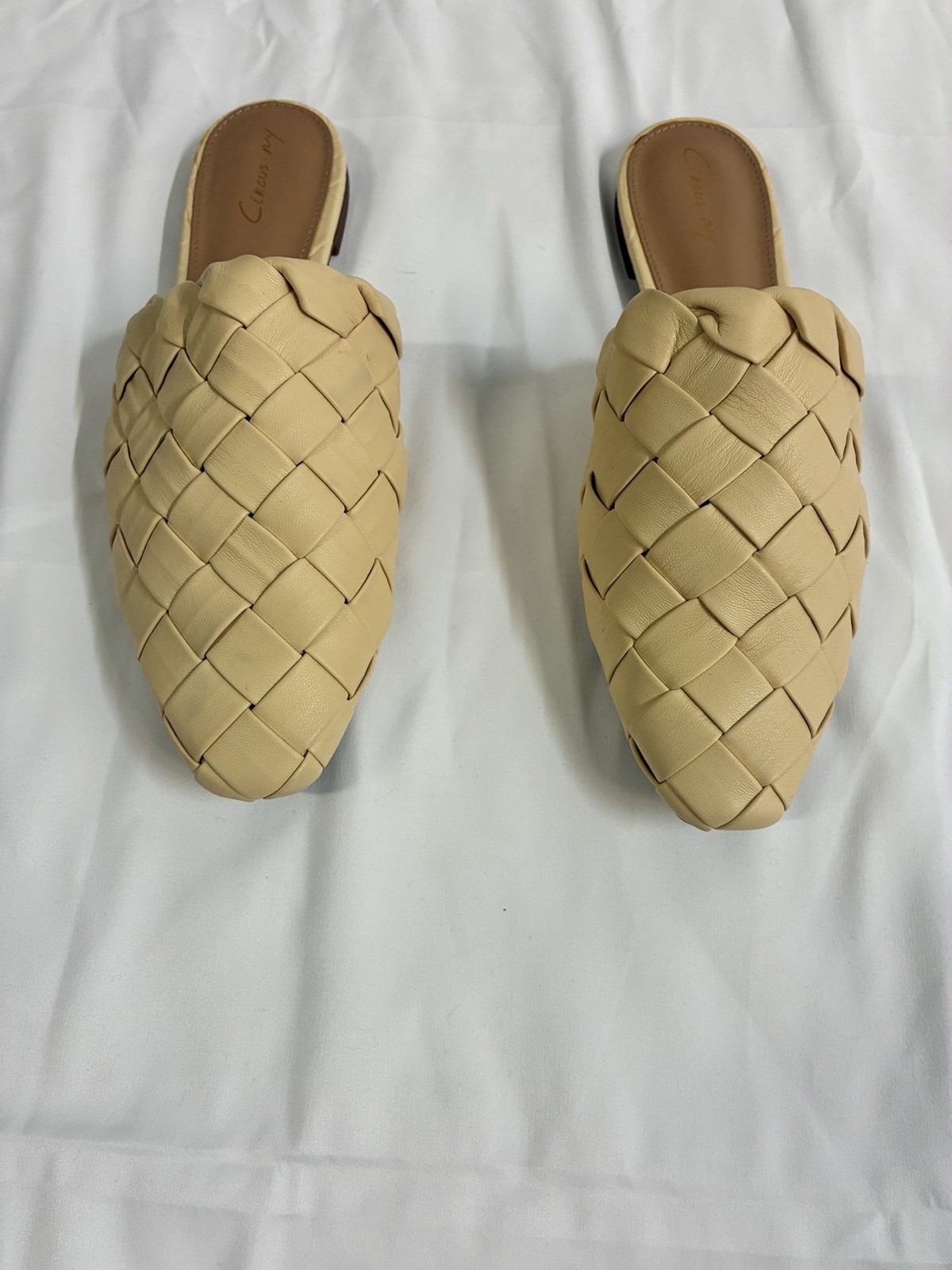 Size 9 Circus By Sam Edelman Ivory Mule Casual Travel Spring Summer Fall New