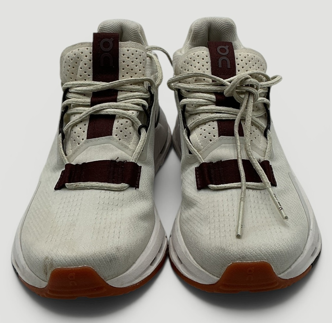 On Cloudnova 2 Women’s Size 6 Ice/Mulberry Running Shoes