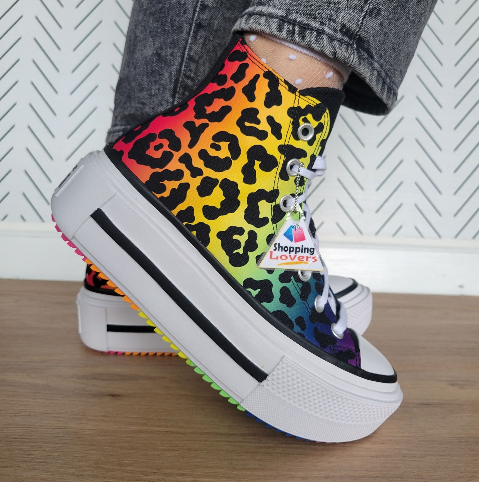 Converse Chuck Taylor All Star Platform Pride Sz 7.5 Women Shoes Leopard A15782C