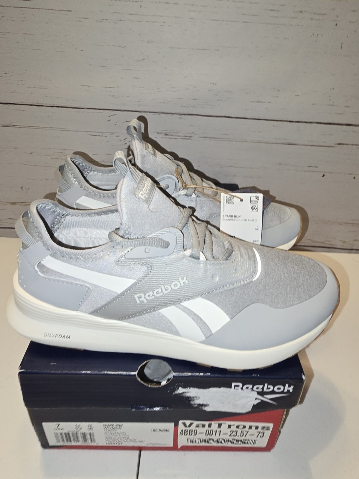 **Reebok Spark Run Sneaker, Pure Grey/Chalk/Silver Metallic, 7 NEW Running Light