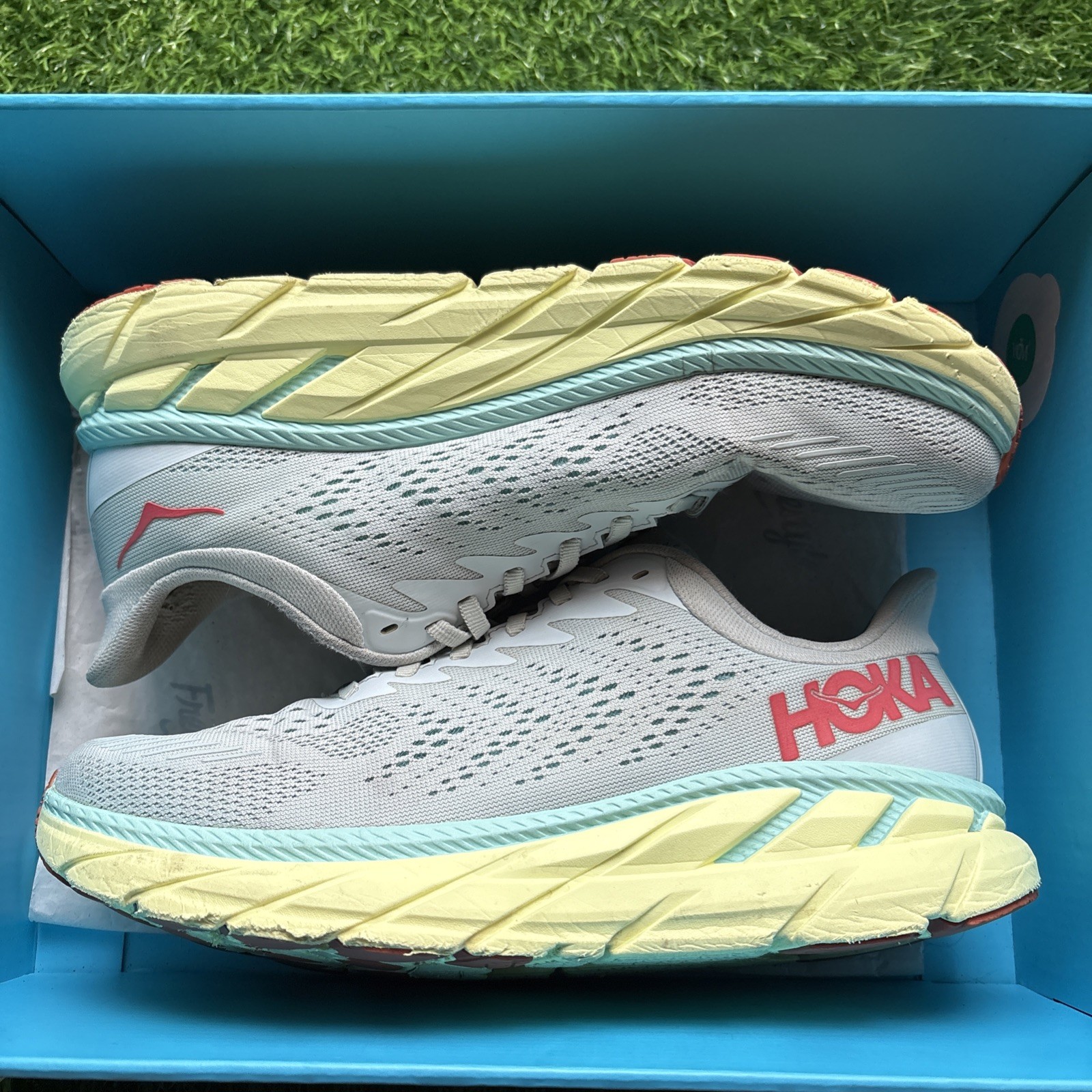 Hoka One Clifton 7 Blue/Yellow Running Athletic Sneakers Women’s Size 9.5