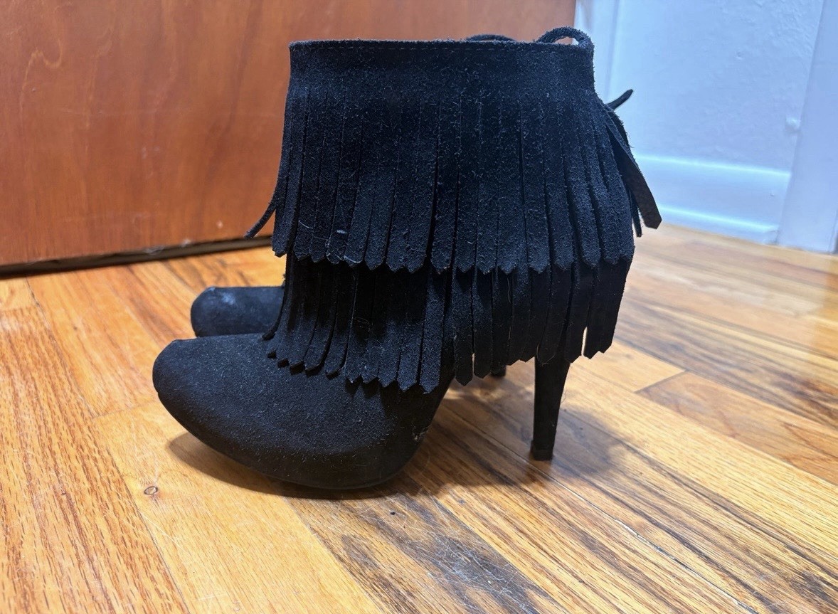 Pedro Garcia Unique Black Suede Fringe Ankle Boots Booties Size 38 (8 US) *READ*