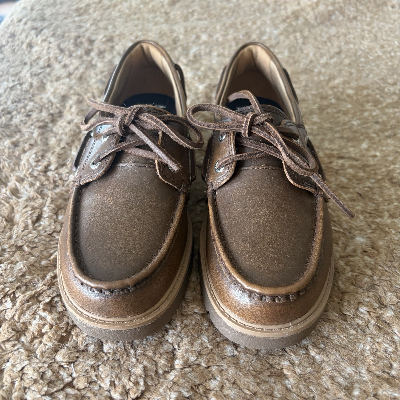 Women’s Sz 5 Wells Boat Shoe in Distressed Brown