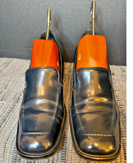 Vtg VIA SPIGA, Navy Patent Leather, Block-heeled Loafer Sz US 9B