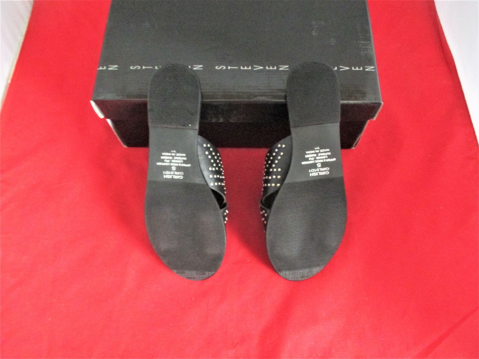 STEVEN NEW YORK Women’s Girlish Studded Flat Sandals $90 US Size 5 – Black #161