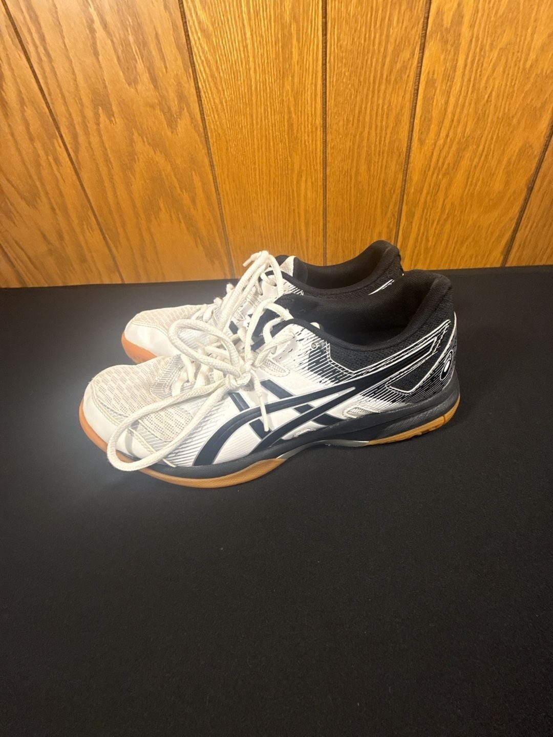 ASICS Gel-Rocket 9 Women’s Volleyball Court Shoes 1072A034 White/Black