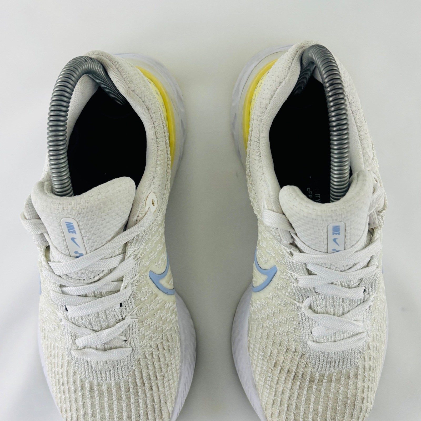 Nike React Infinity Run Flyknit 2 Womens 7.5 Sail Yellow Blue DD3024-100