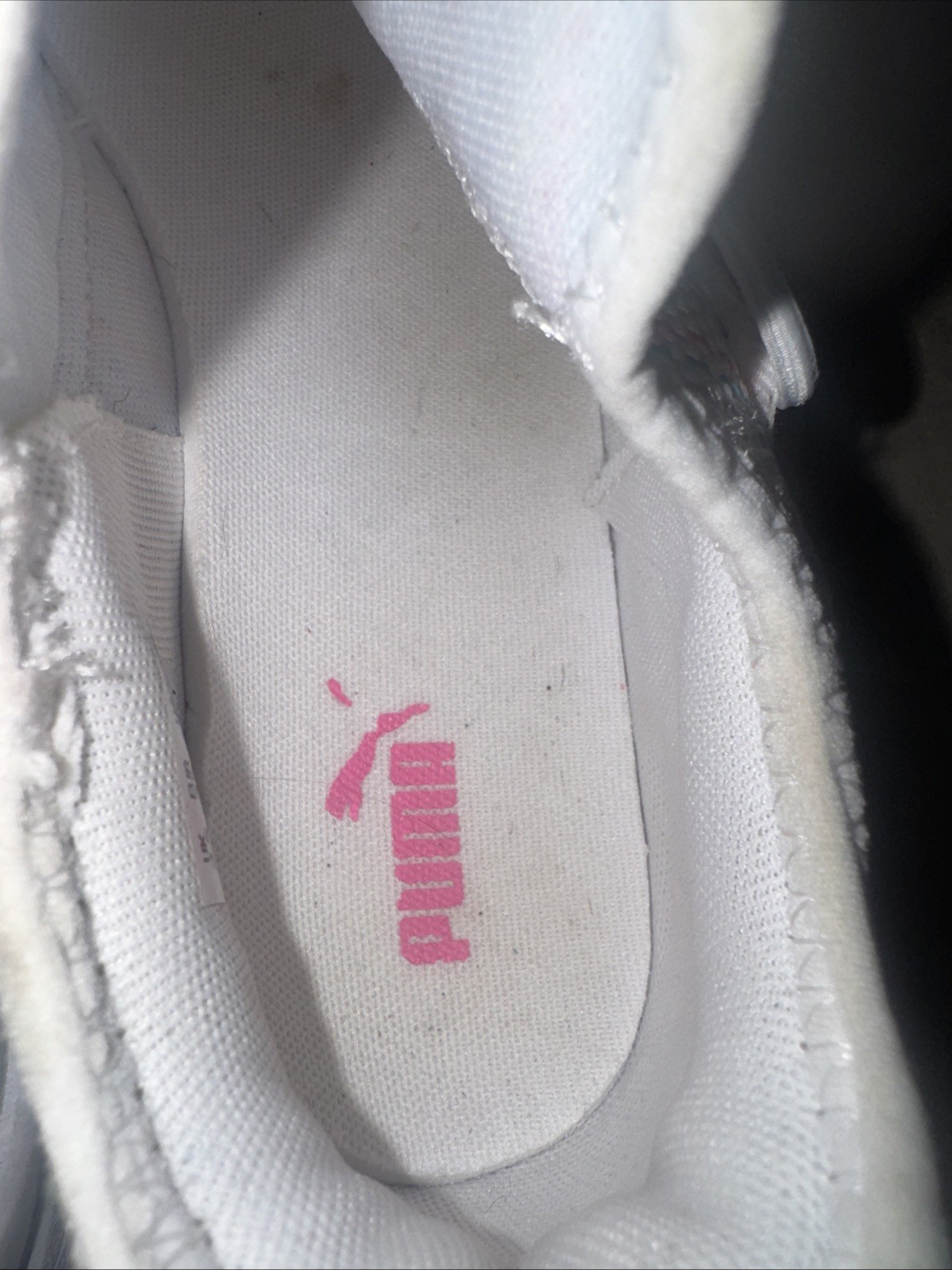 PUMA Size 3.5 Multicolor Knit Striped Lace-Up Low Top Sneakers White Pink