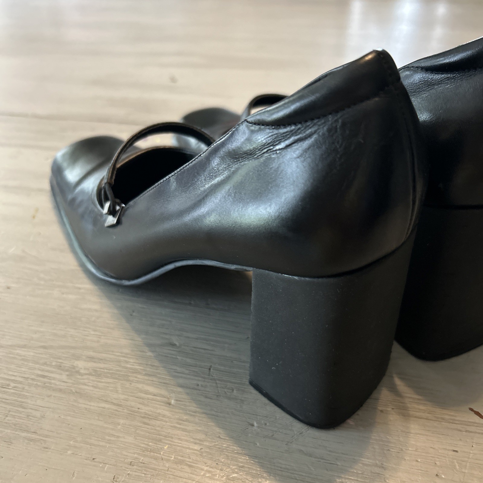 Vtg Unisa Black Leather Block Heel Square Toe Mary Jane Sz 9 Dark Academia