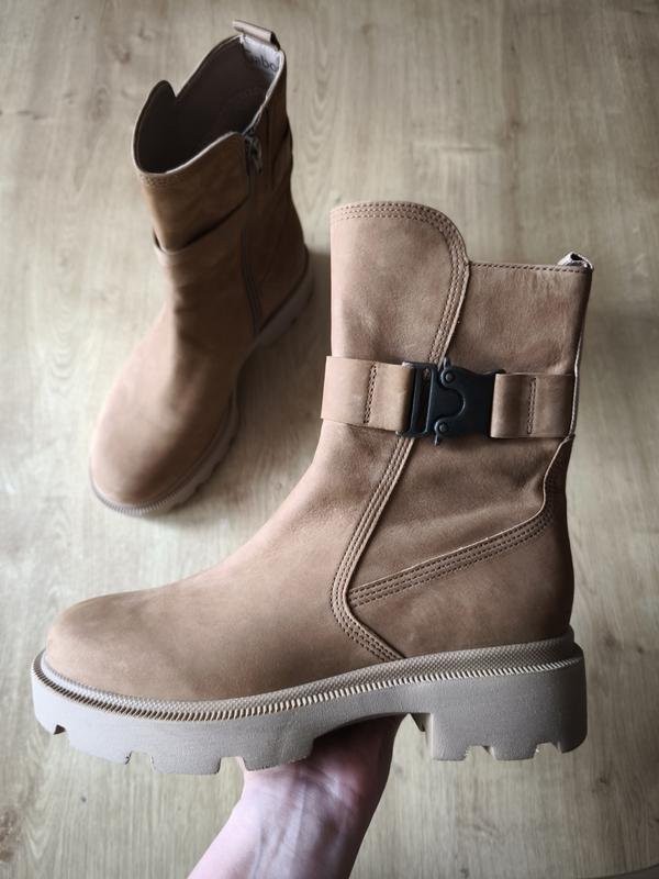 Women Gabor boots beige nubuck 39