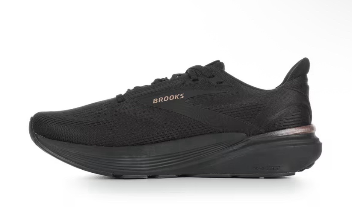 NIB Brooks Revel 8 Women 12 M Run Walk Sneakers Shoes Black Rose Gold 44.5