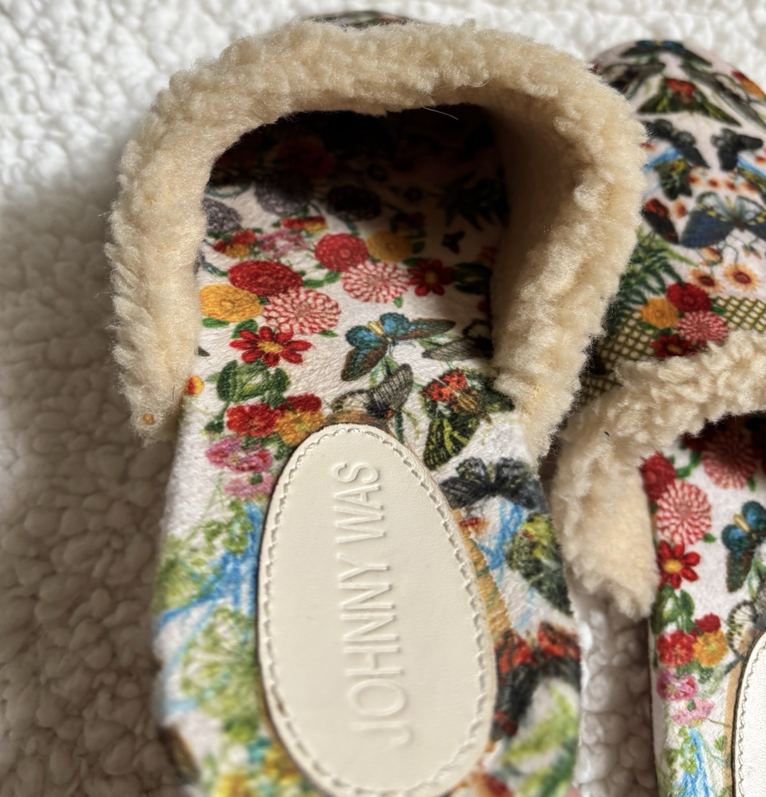 Johnny Was Indi house Slipper Size 7 Butterfly Floral