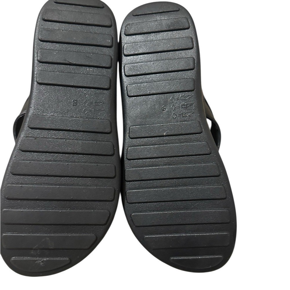 Fila Sports Black Flip Flops Thong Sandals for Women Minimalist Comfortable 8