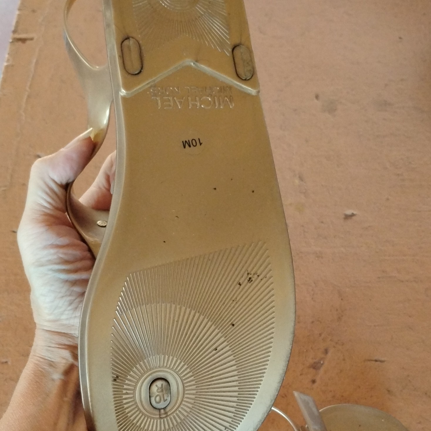 Michael Kors Women’s Gold Thong Sandals Ankle Strap Buckle Logo Flat US 10