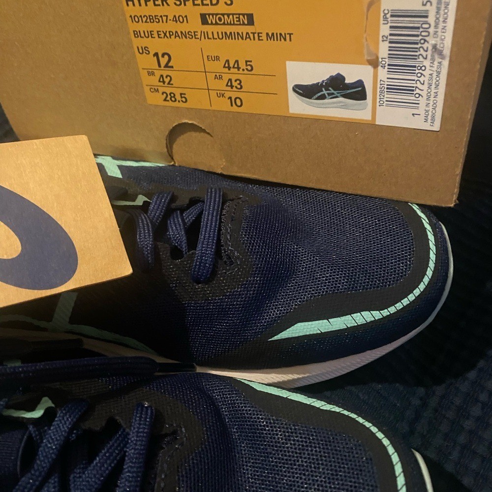 Asics Navy and Mint Athletic Shoes