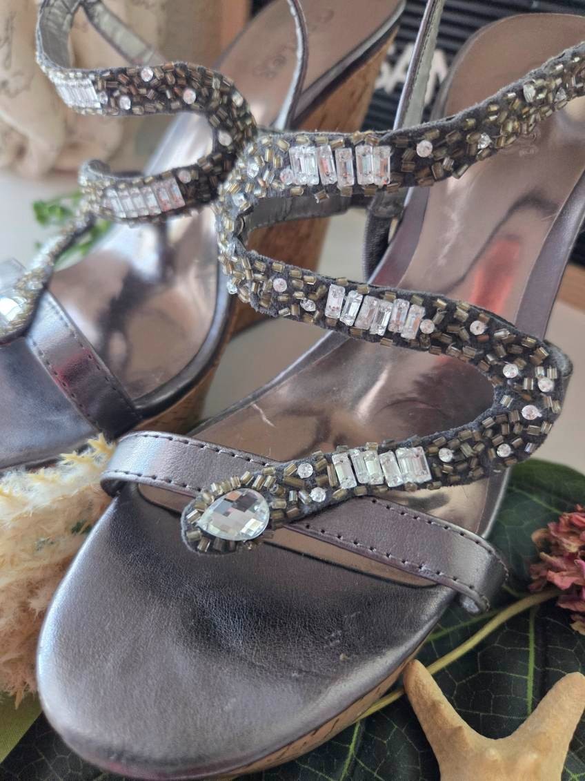 CARLOS by Carlos Santana I The Olympia Wedge Silver Rhinestone Sandals sz 8
