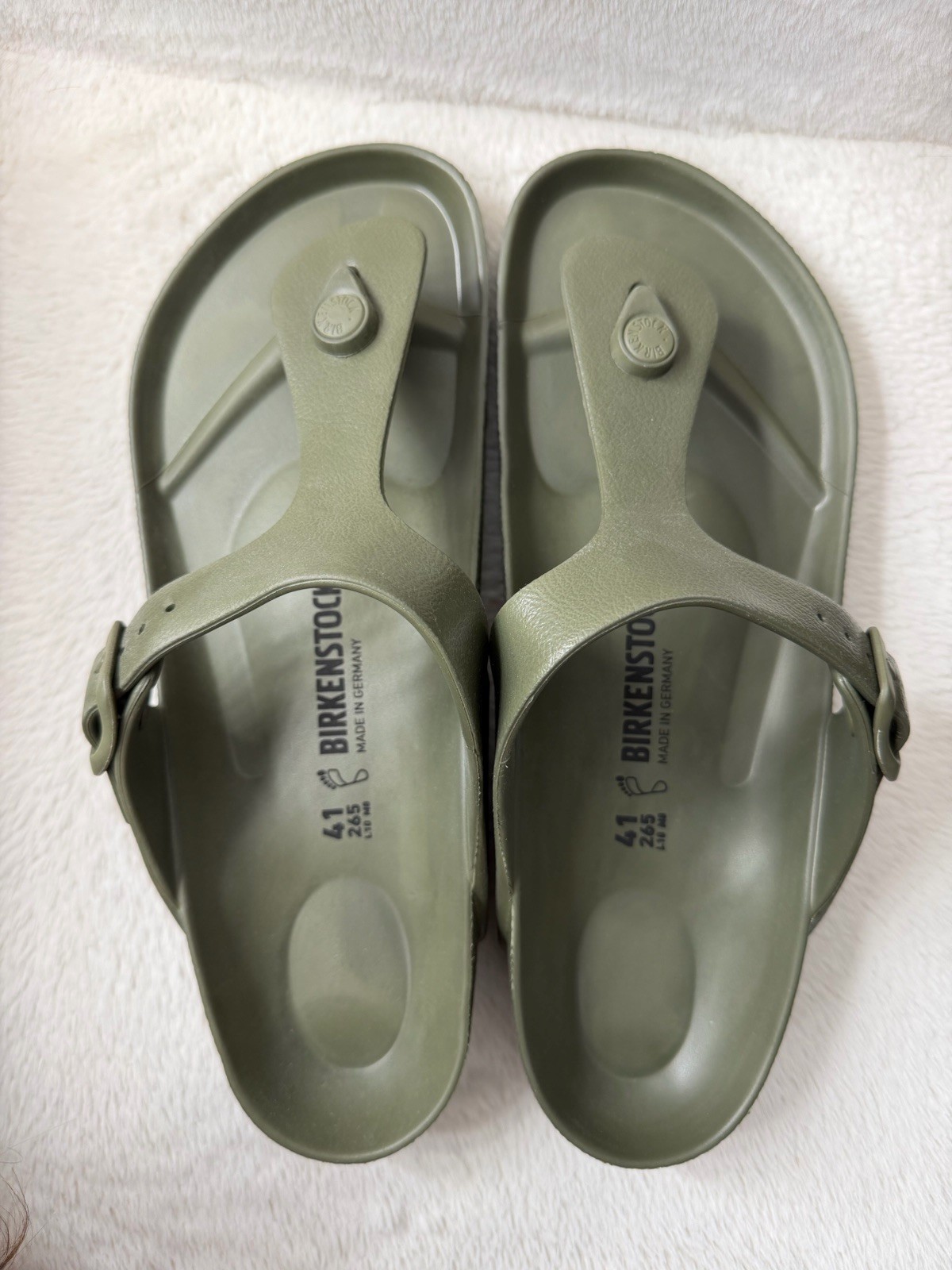 Birkenstock Gizeh Eva Unisex Sandal – Khaki Women’s 10 – Men’s 8