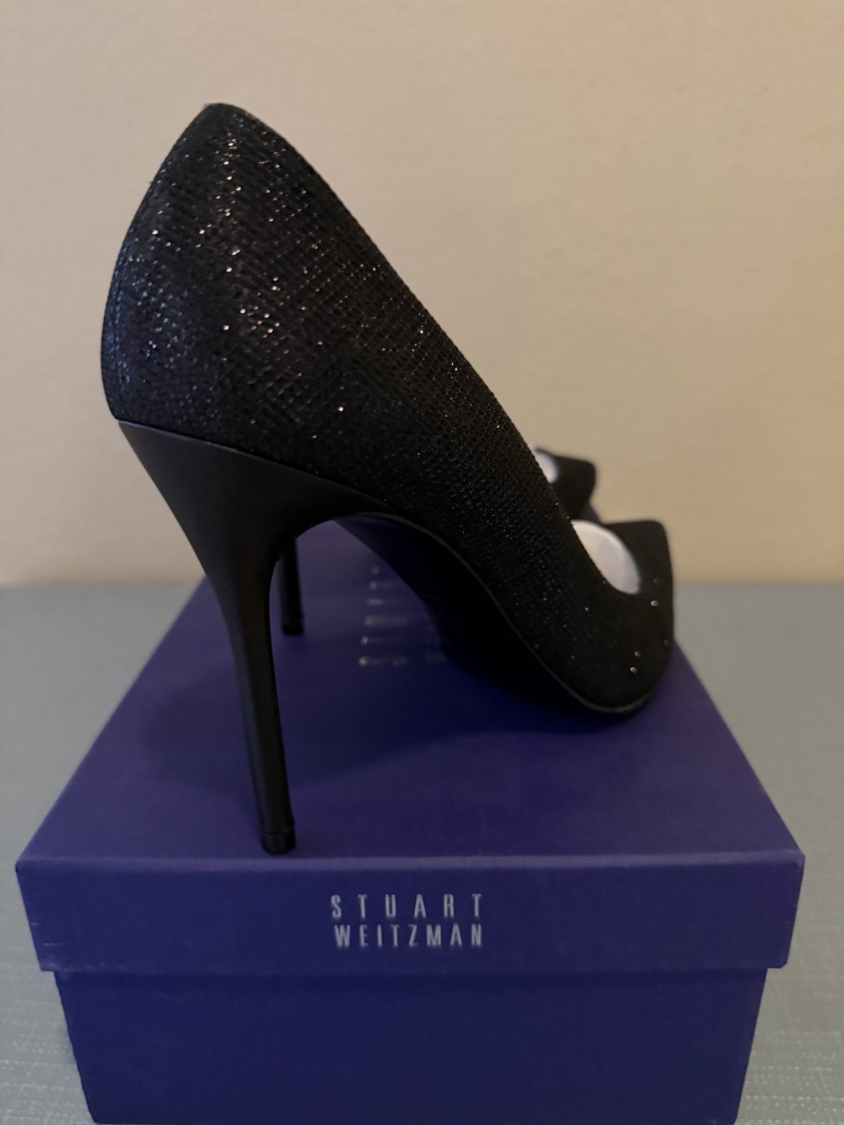 NEW Stuart Weitzman