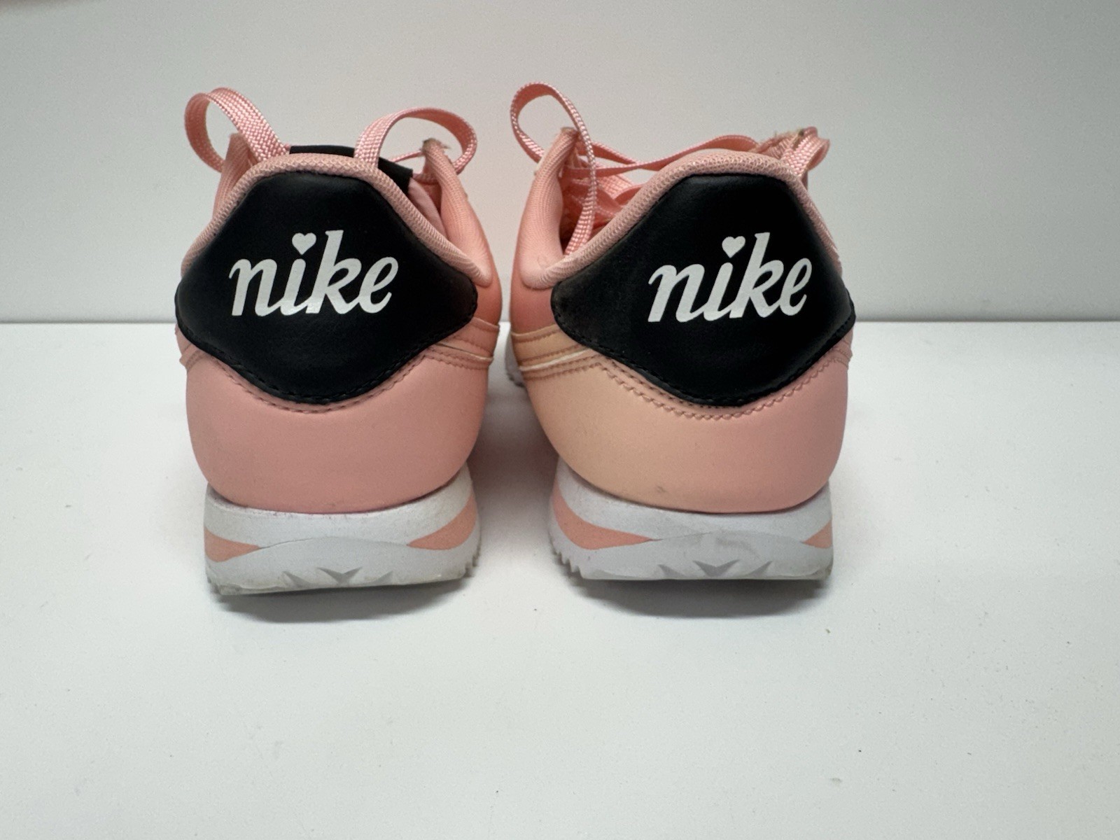 Nike Cortez Basic Txt Vday Pink Womens Size 7