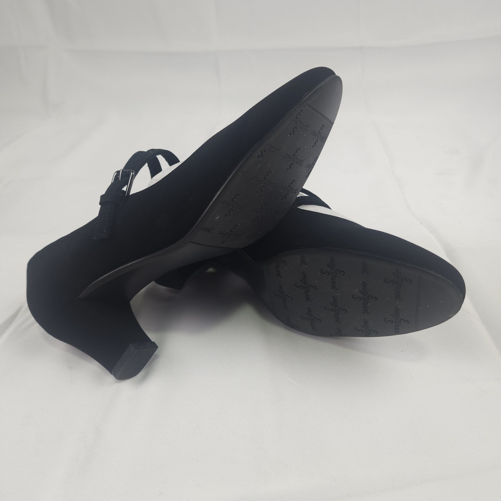 Easy Street Meryl Black Lamy Mary Jane Block Heel Pumps Size 8 N Narrow
