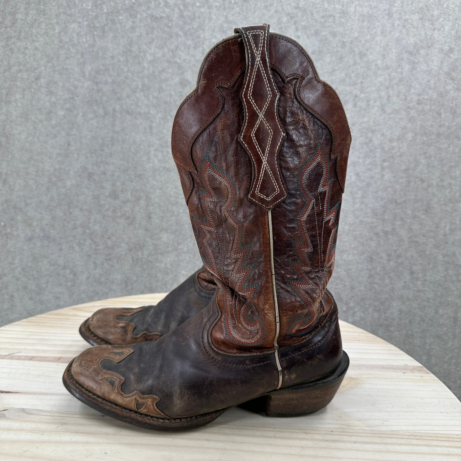 Ariat Womens Brown Leather Western Cowboy Boots Stitched Distressed Size 8.5 B