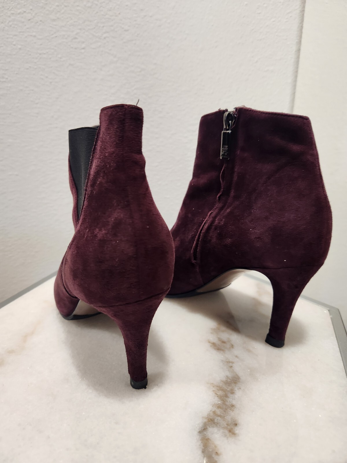 NAVYBOOT women’s Chelsea boots suede elastic Switzerland. Color Maroon, Size 38