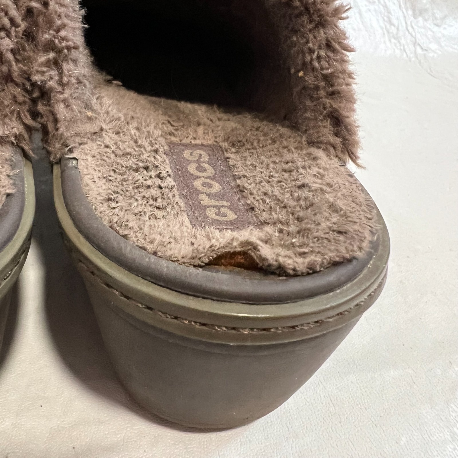 Crocs Cobbler Eva Lined Clog Mule womens 9 brown furry lining block high heel