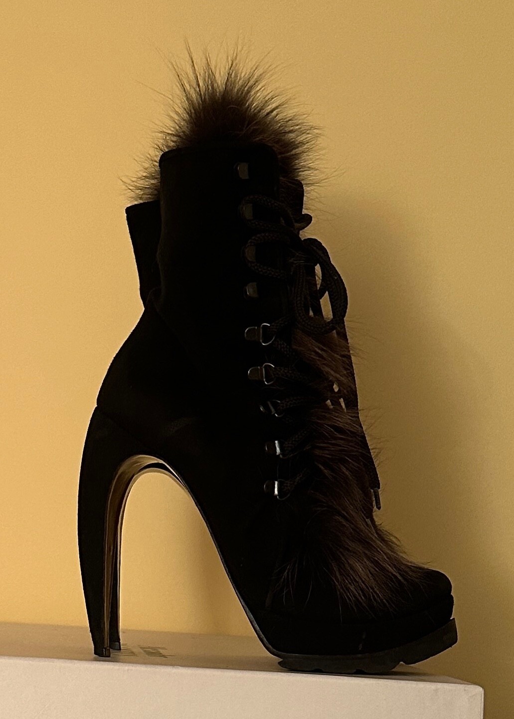 Walter Steiger Platf Black Suede With Real Fox Fur Tongue High Ank Boots size 40