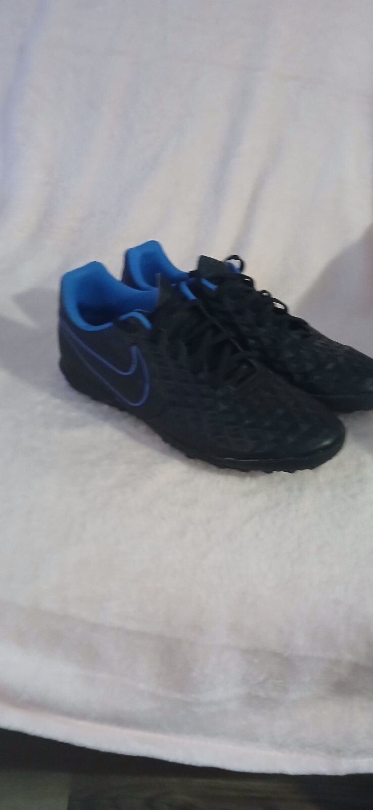 NIKE Tiempo Legend 8 FG women shoe fits size 8.5