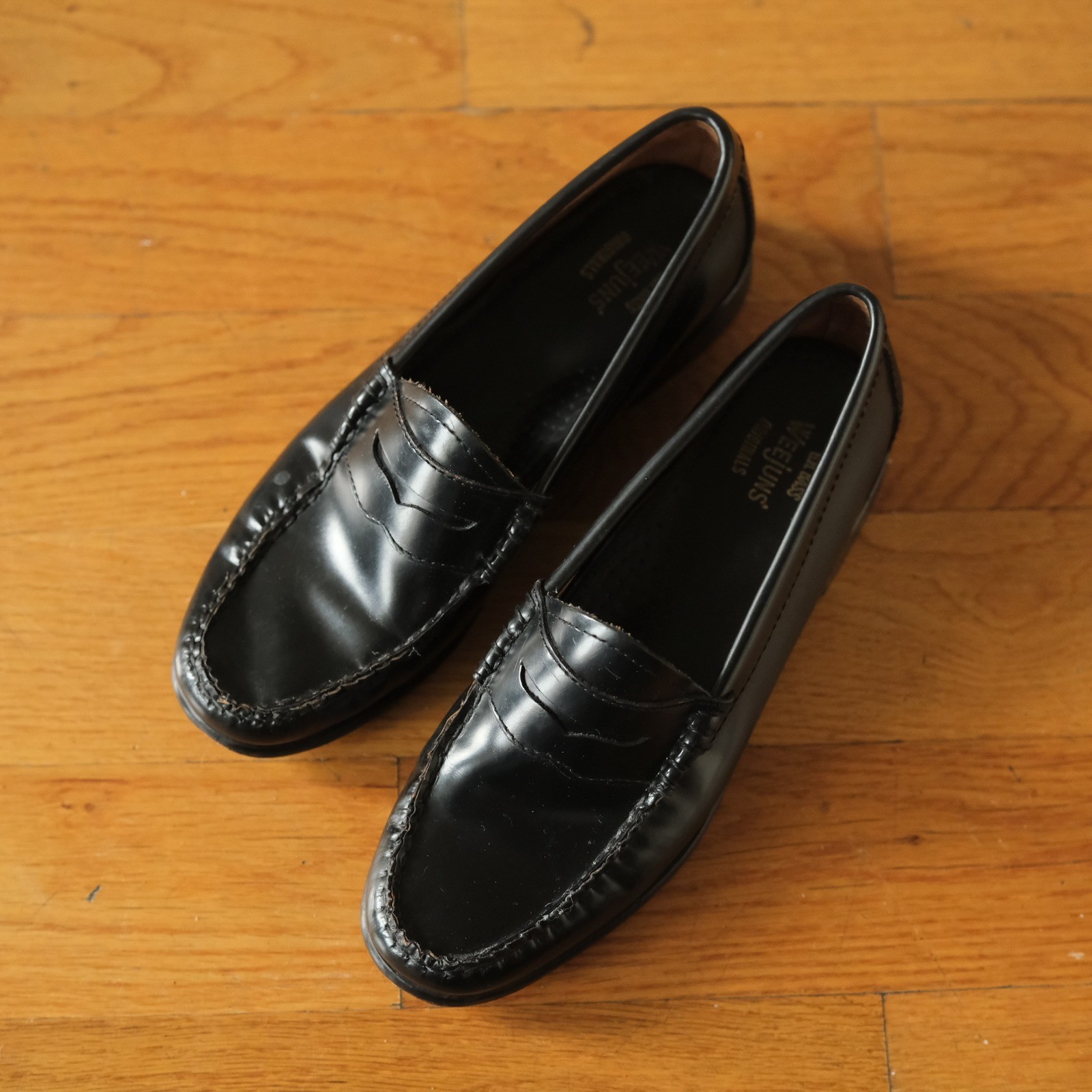 GH Bass Weejuns Whitney Loafers Womens Black Leather Preppy Classic 8 Whitney