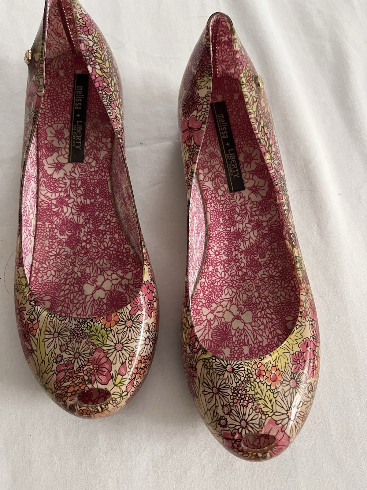 Melissa Liberty Art Fabrics Women’s Floral Jelly Flats, Size 8